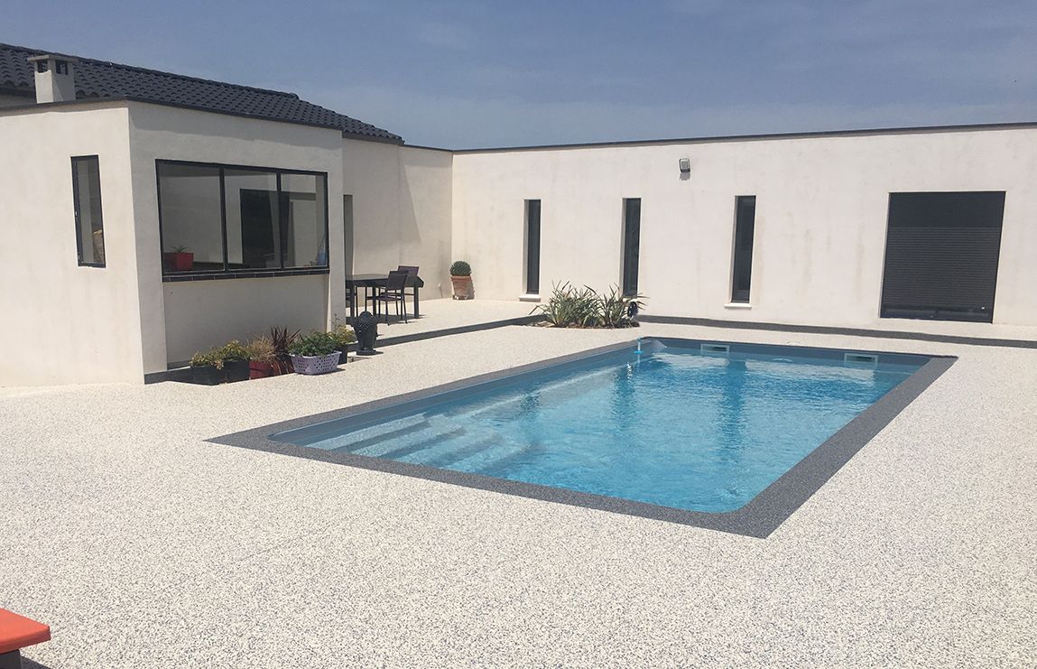 Moqueta Piscina Blanca